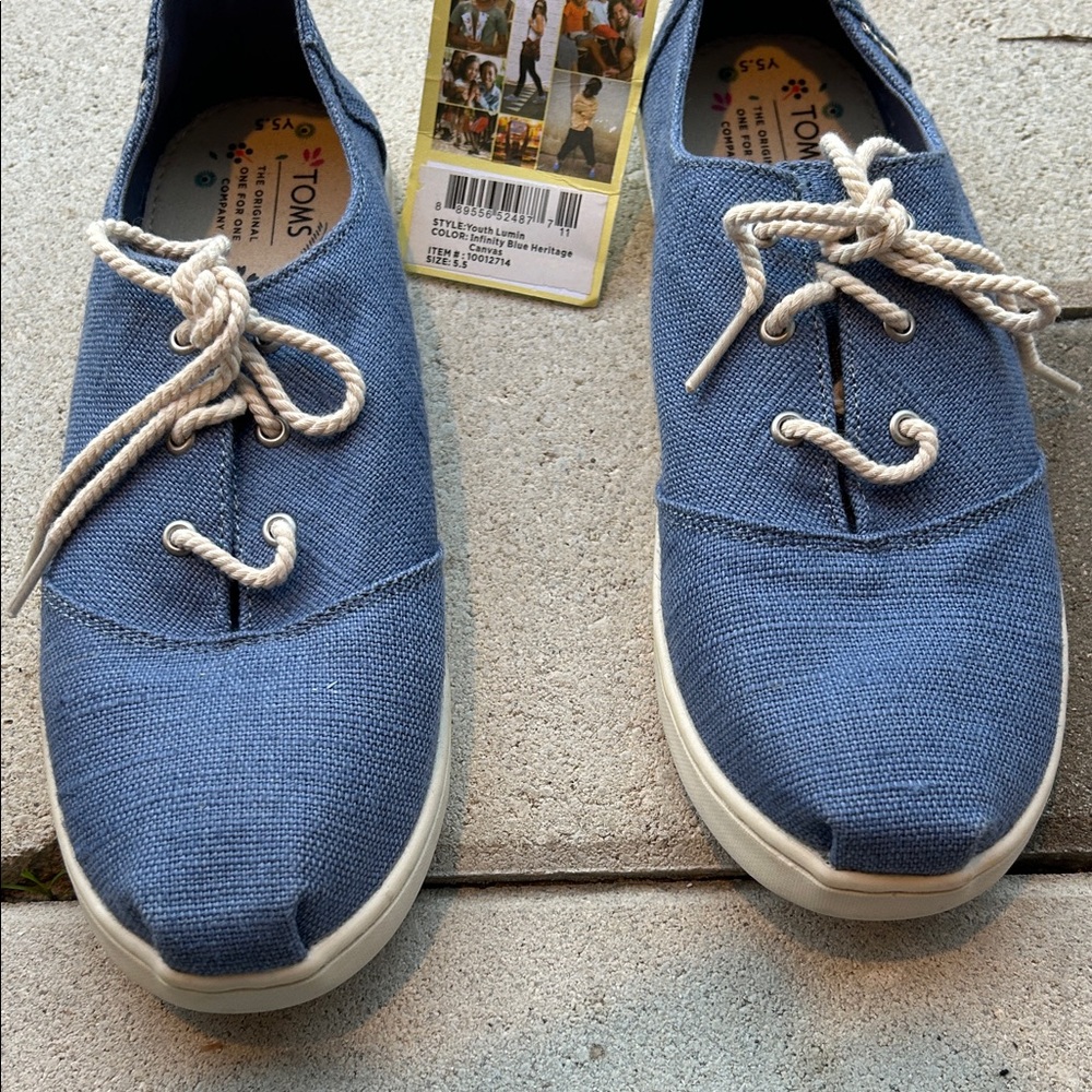 TOMS Men's Navy Canvas Sneakers